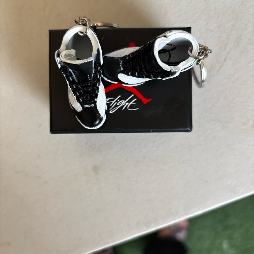 Air Jordan Keychain Set in mini Box